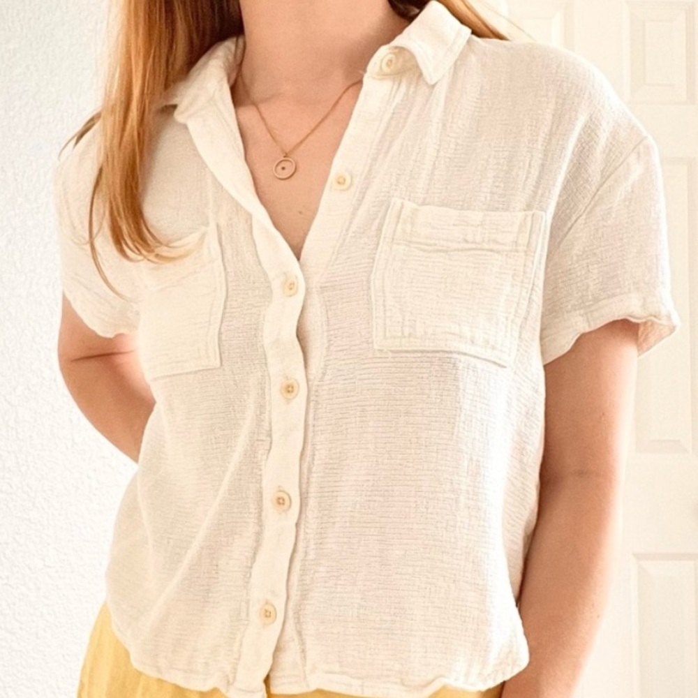 Madewell Cream White Textured Button Down Top